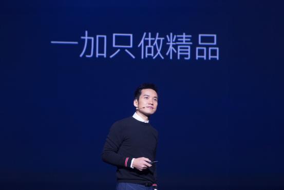 海內(nèi)外好評(píng)熱銷還在繼續(xù)，買高品質(zhì)手機(jī)首選一加5T