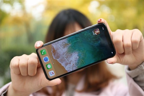 iPhone無愛USB-C：蘋果要為新閃電接口加防水