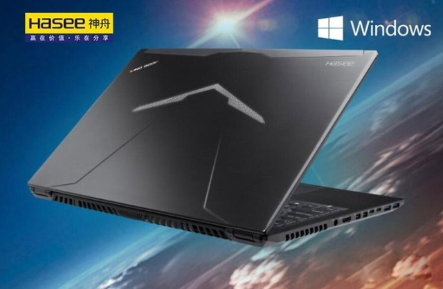 這臺(tái)商務(wù)本只有18mm卻配了GTX1070獨(dú)顯