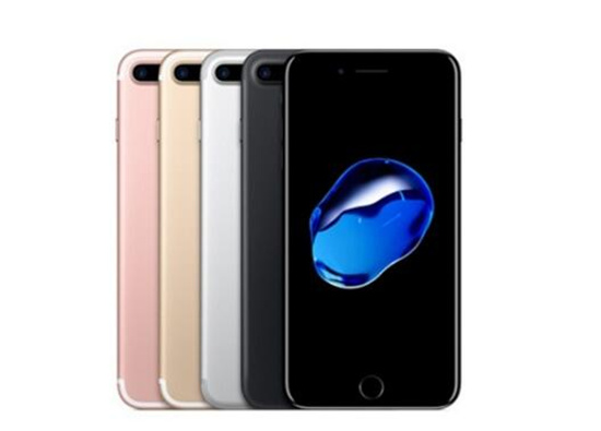 網(wǎng)曝蘋果今年或發(fā)三款新品 或發(fā)布史上最大iPhone